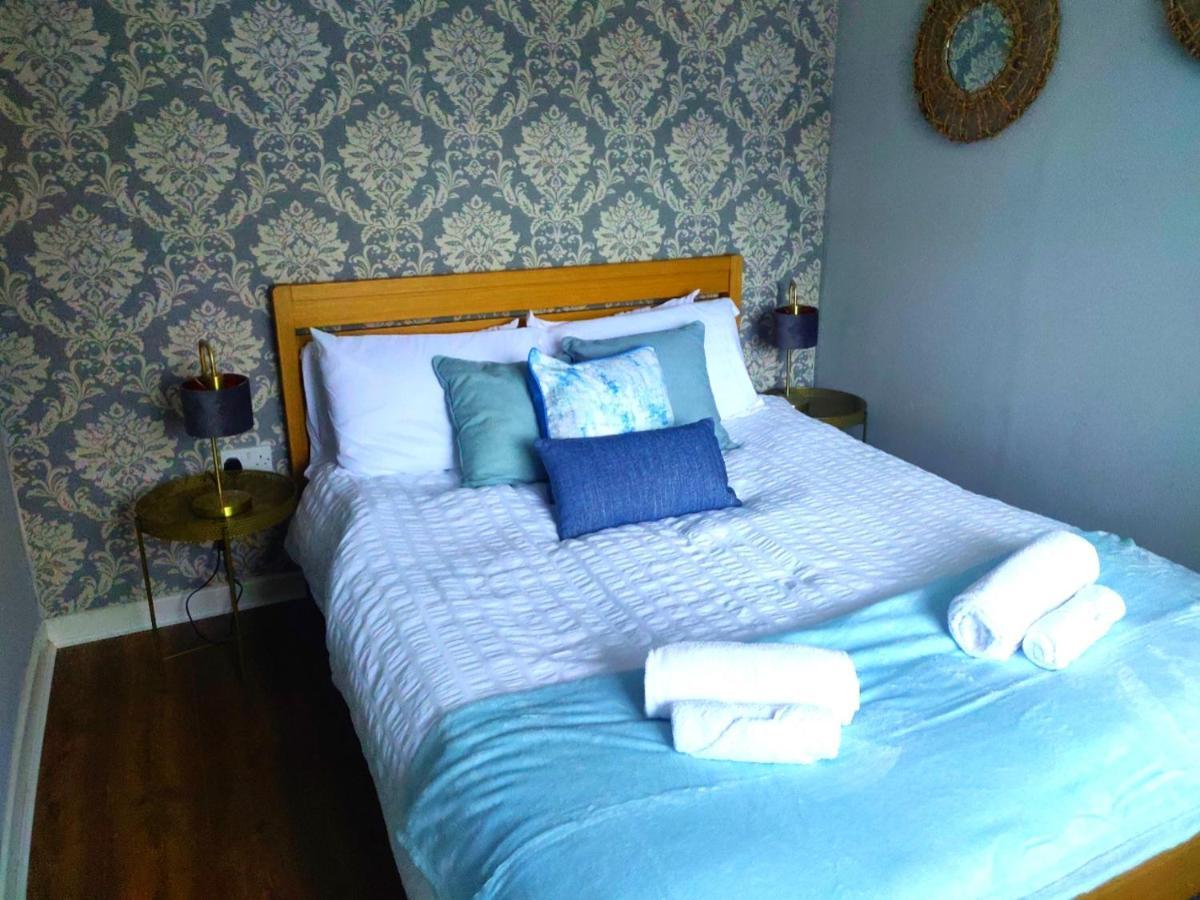 Quiet & Relaxing 2-bedroom - Free Parking & Pets Welcome Apartment *